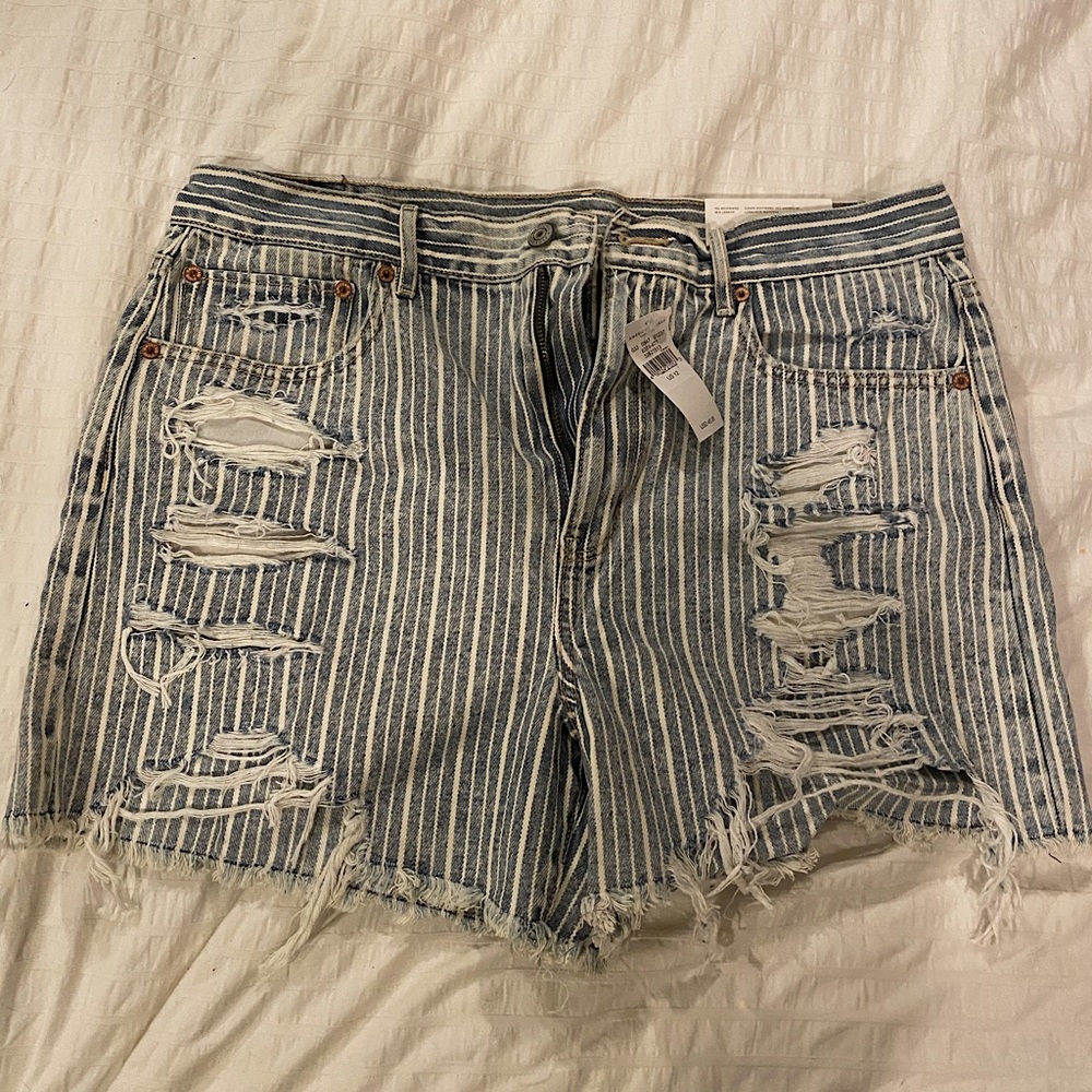 American eagle 90s boyfriend shorts size 12